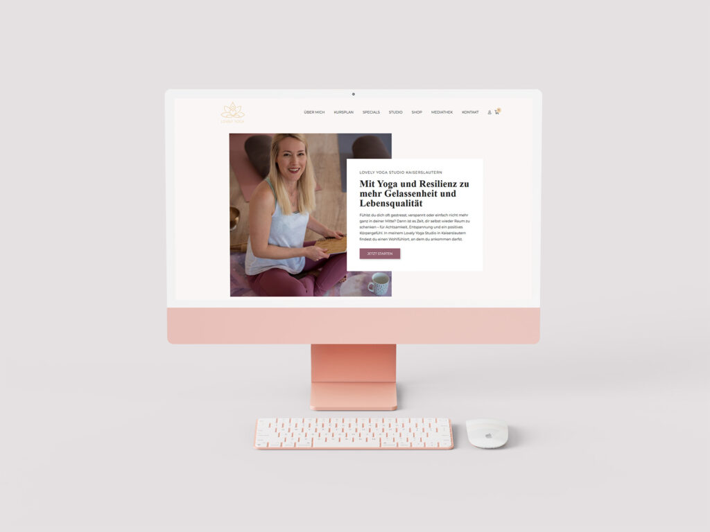 BUSINESS GOURMET - LOVELY YOGA Website Mockup 01